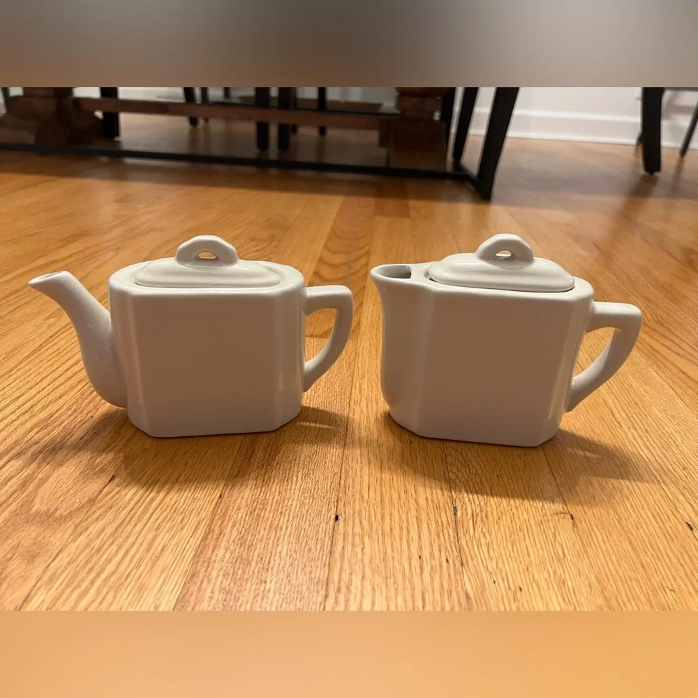 - Restoration Hardware White Ceramic Tea creamer Set
